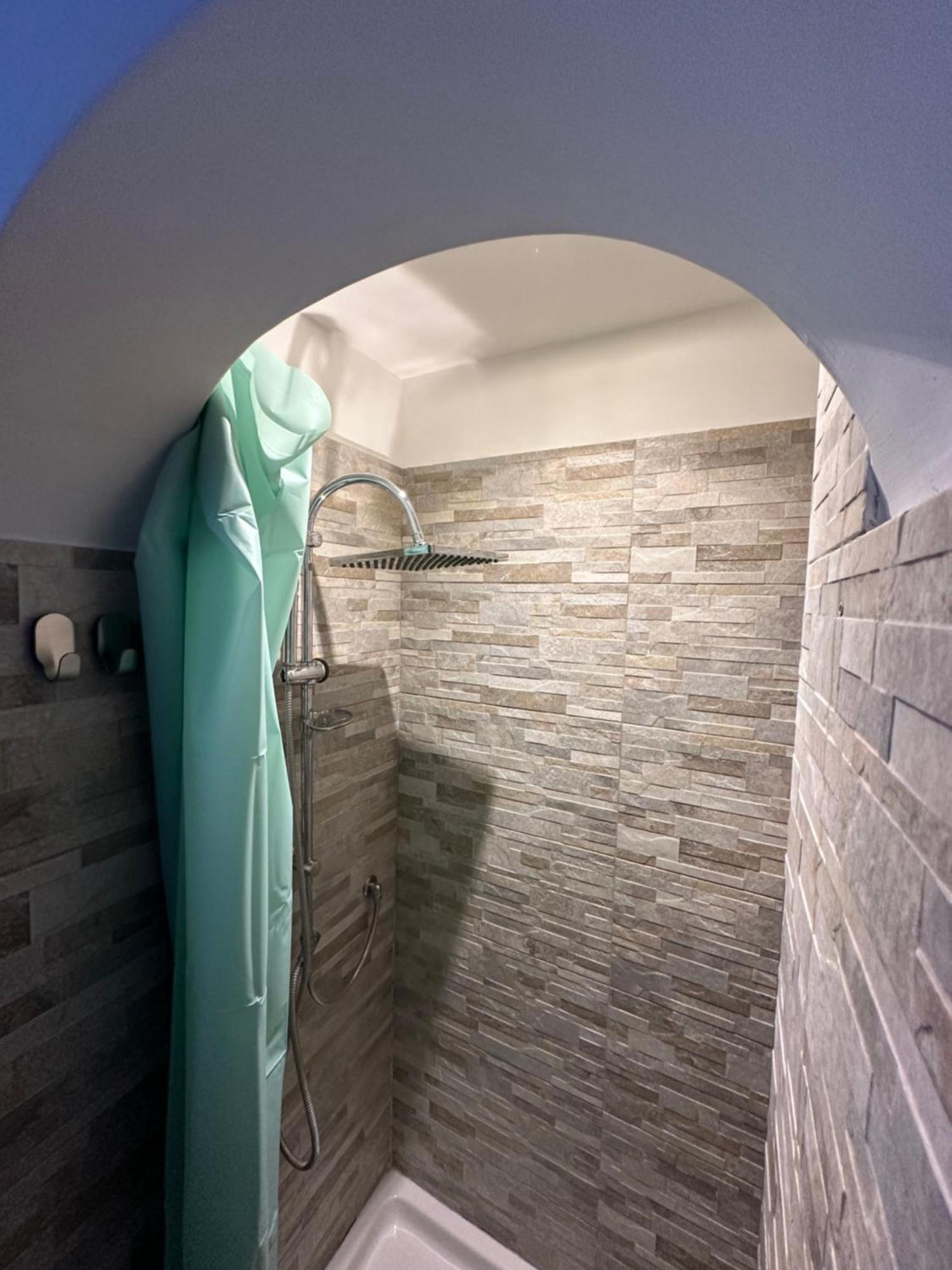 רומא Trithome Suite Boutique Barberini מראה חיצוני תמונה