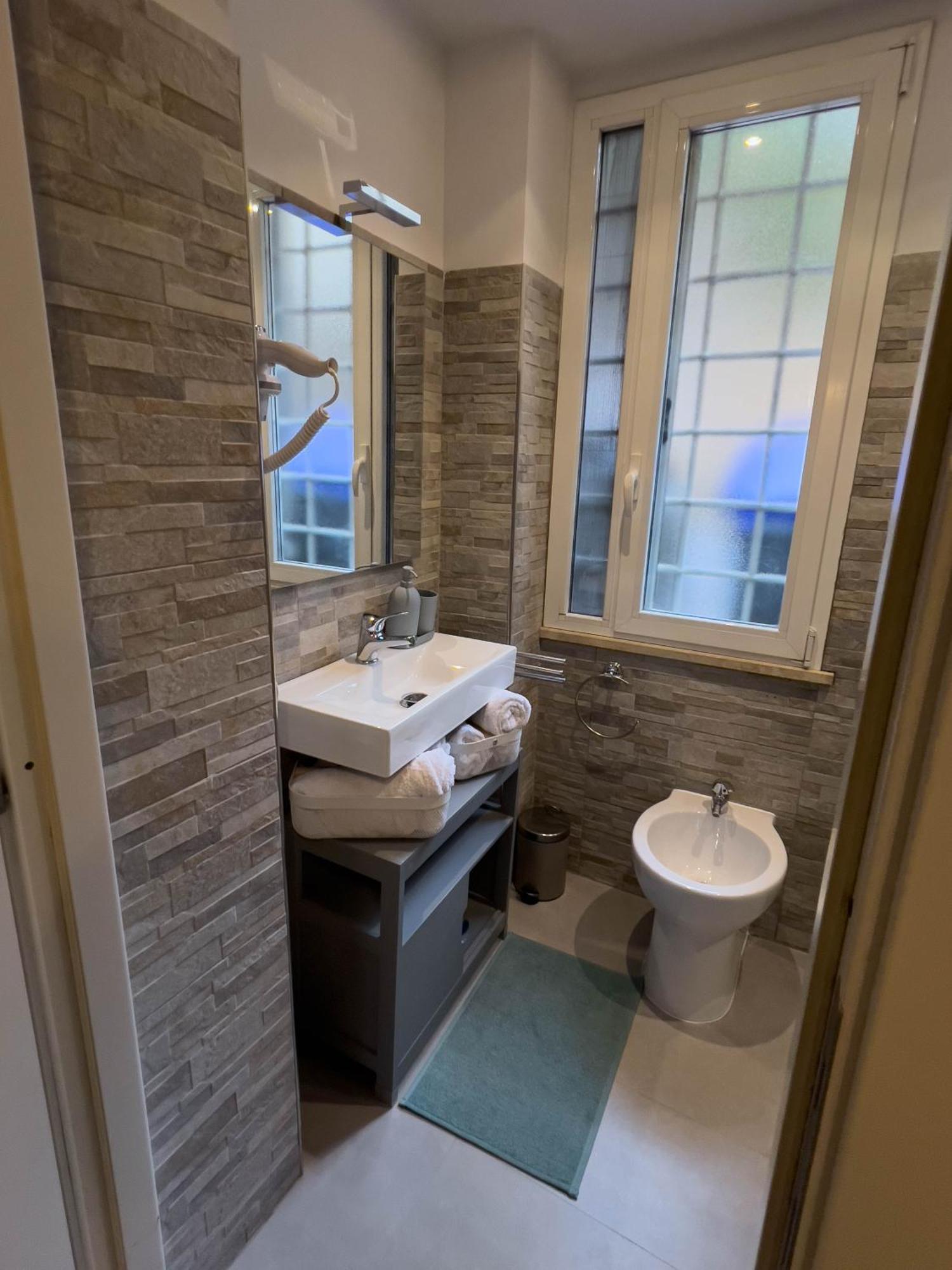 רומא Trithome Suite Boutique Barberini מראה חיצוני תמונה
